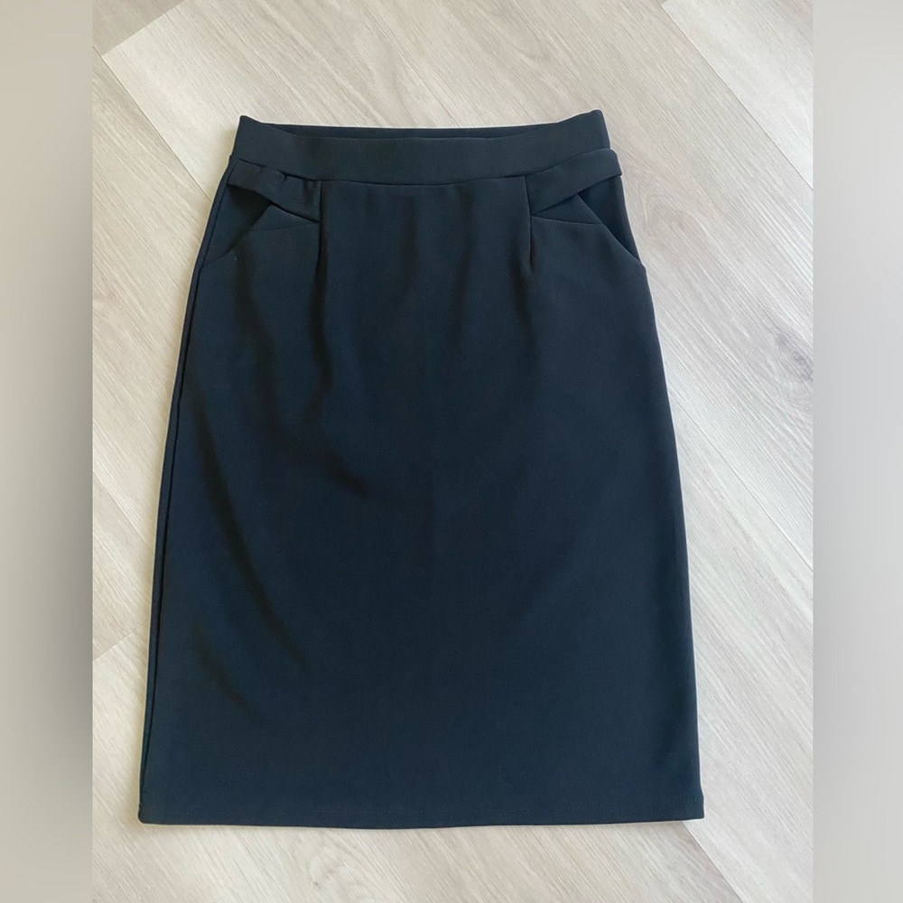 Women’s Skirt
